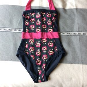 Boden Size 6 Pink Floral Halter Swimsuit EUC